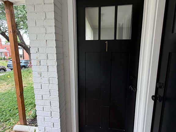 2nd image of 107 Victor St NE APT 1