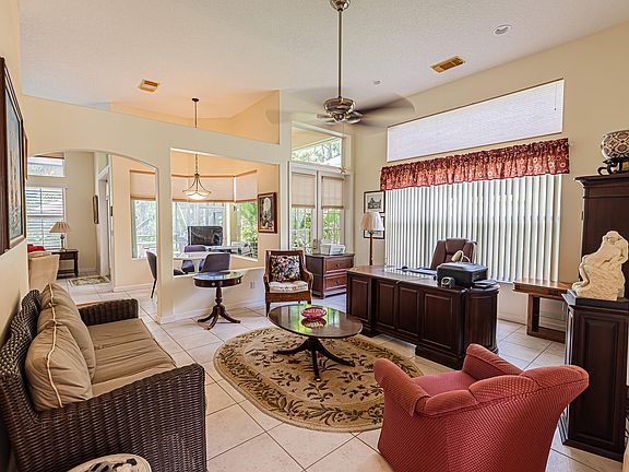 4th image of 706 SW Great Exuma Cove