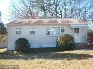 9109 Kinzer St, Lanham, MD 20706