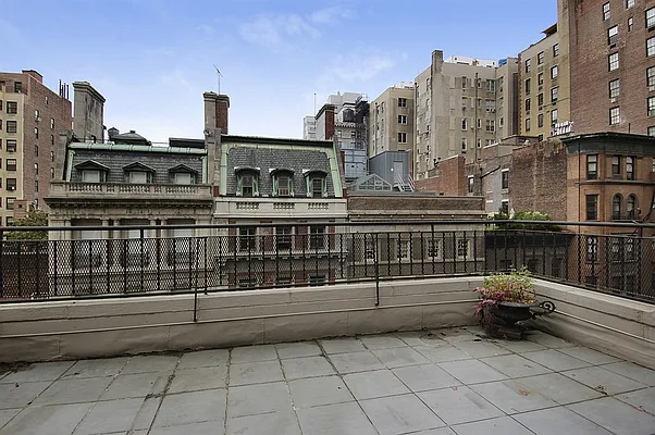 Rented by Corcoran | media 6