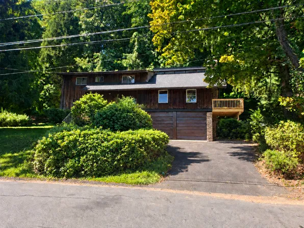 20 Badger St, New City, NY 10956