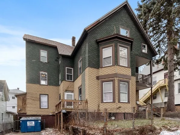 14 Hancock St, Worcester, MA 01610