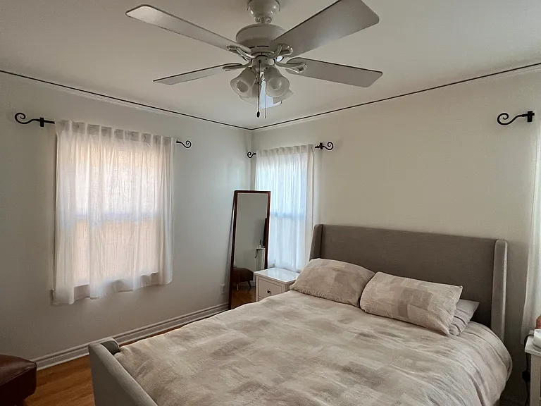 6087 Cashio St #1 — Photo 22