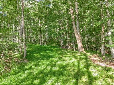 River Stone Dr, Laurel Springs, NC, 28644