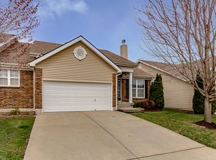 1152 SW Arbormill Ter, Lees Summit, MO 64082