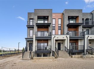 525 Erinbrook Dr #C061, Kitchener, ON