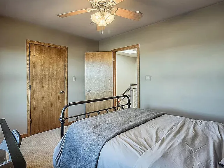 1 E Main St #404 — Photo 9
