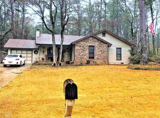 1954 Lake Chase Ln, Jonesboro, GA 30236