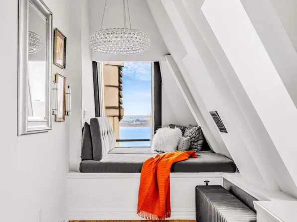 75 Livingston Street image 15 of 27