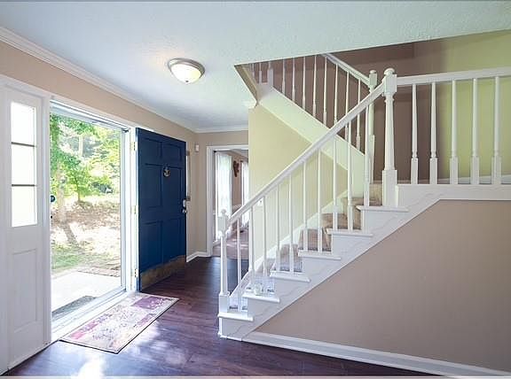 4th image of 26 Flint Ridge Dr SE