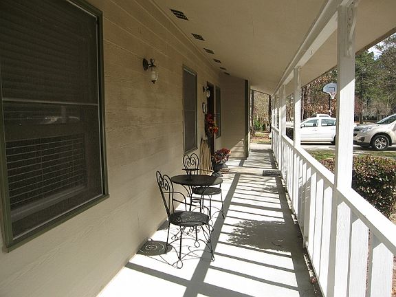 2nd image of 114 Barecky Dr