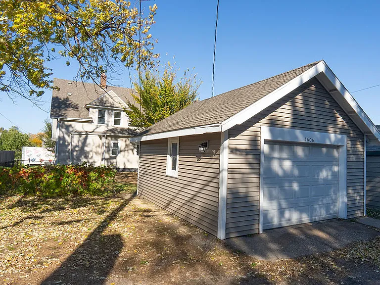 1606 Concordia Ave — Photo 33