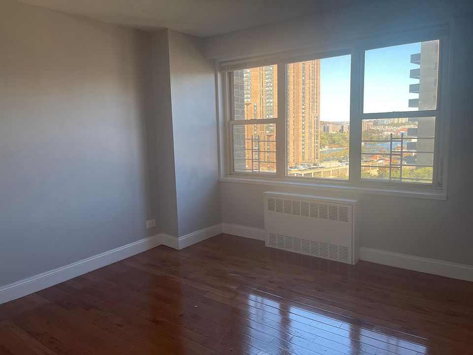 2nd image of 52 Riverdale Ave #6G