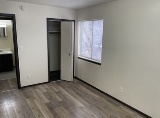 515 SW Buchanan St APT 13, Topeka, KS 66606