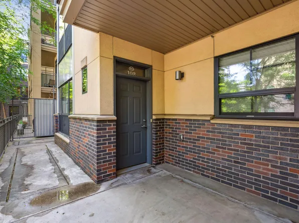 2565 Franklin Ave APT 102, Saint Paul, MN 55114