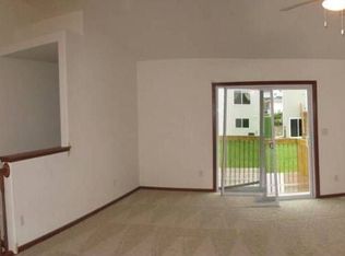 3433 Laurel Ln, Marion, IA 52302