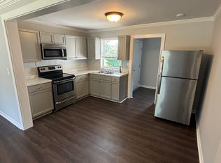 1606 Hawfield Rd, Charlotte, NC 28214