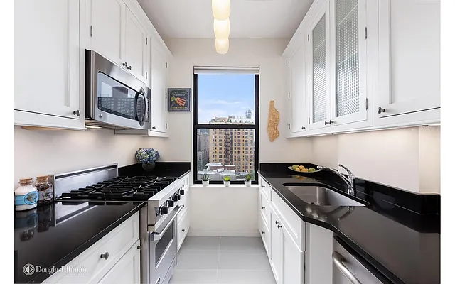 Sold by Douglas Elliman | media 4