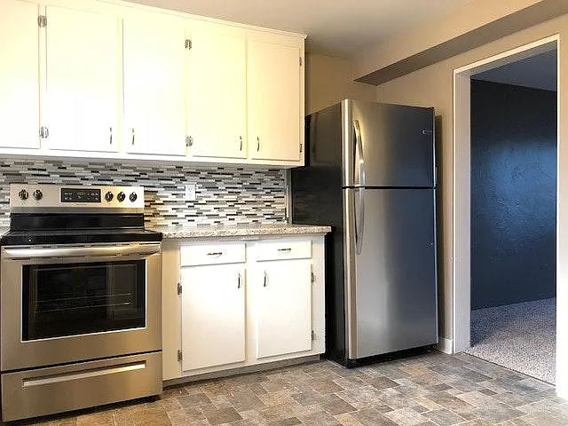 2445 Paseo Rd — Photo 5