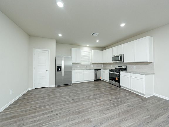 7th image of this home