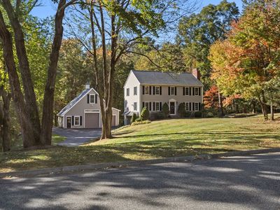 8 Cadman Rd, Mendon, MA, 01756