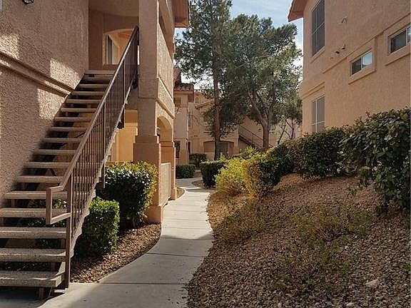 4th image of 8450 Alta Dr Unit 228