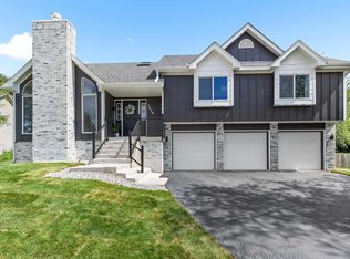 1820 Highridge Rd, Rockford, IL 61108