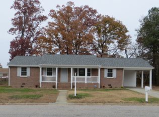 902 Ellerslie Ave, Colonial Heights, VA 23834