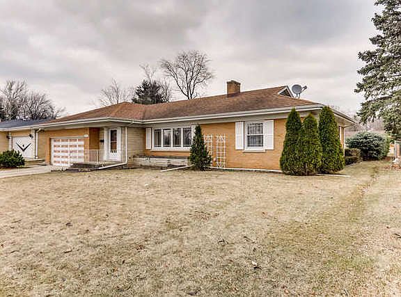 2nd image of 1013 Daniel Dr
