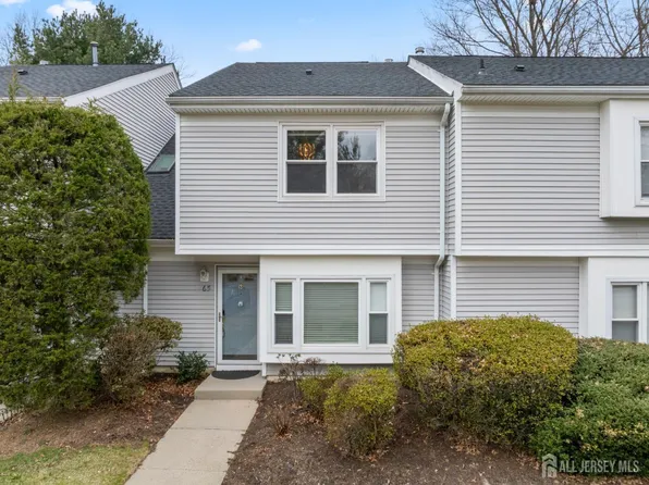65 La Rue Ln, East Brunswick, NJ 08816