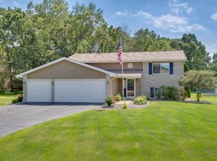 2247 Four Seasons Pkwy, Crown Point, IN 46307