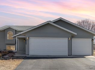 9200 Colorado Ave N, Brooklyn Park, MN 55443