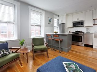 6 Phillips St UNIT 4, Boston, MA 02114