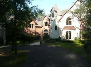 4719 Wellington Dr, Long Grove, IL