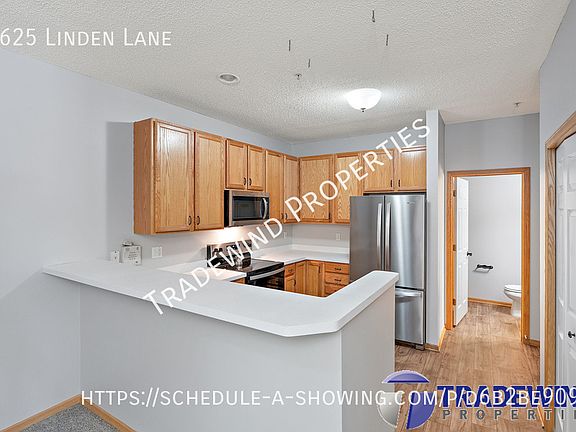 3rd image of 9625 Linden Ln N