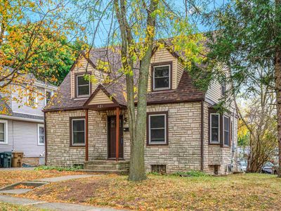 621 Pine Street, Madison, WI, 53715