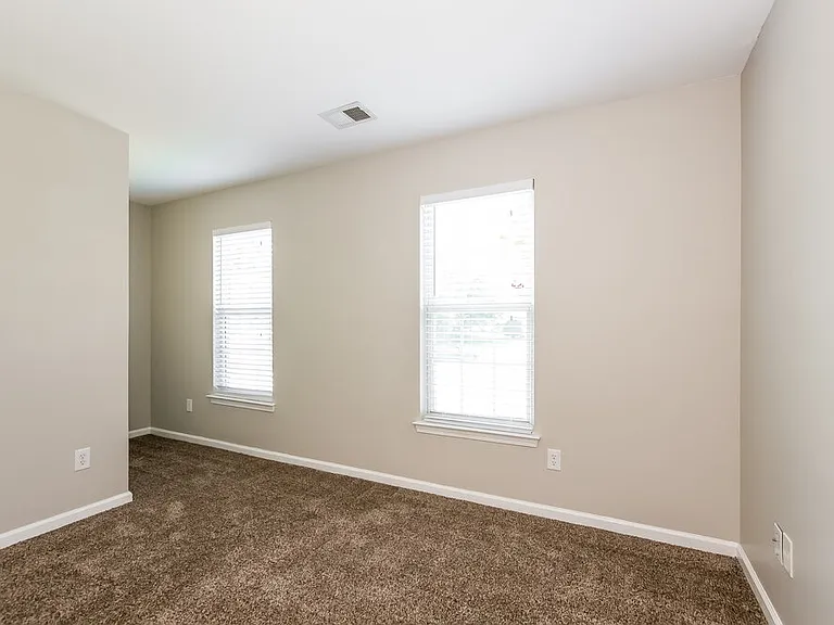 12805 Beddingfield Dr — Photo 14