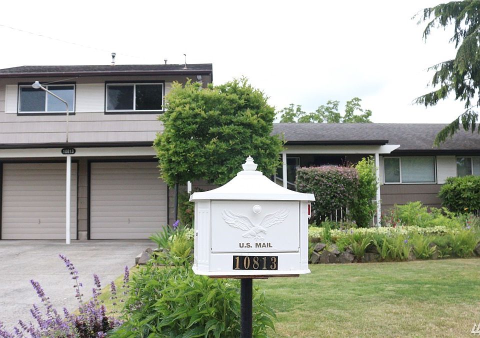 1st image of 10813 SE 229th St