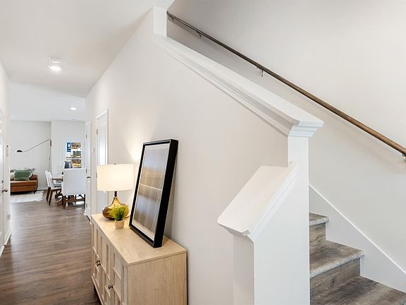 2nd image of 1520 Quartz Pl