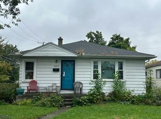 4852 Merrick St, Dearborn Heights, MI 48125