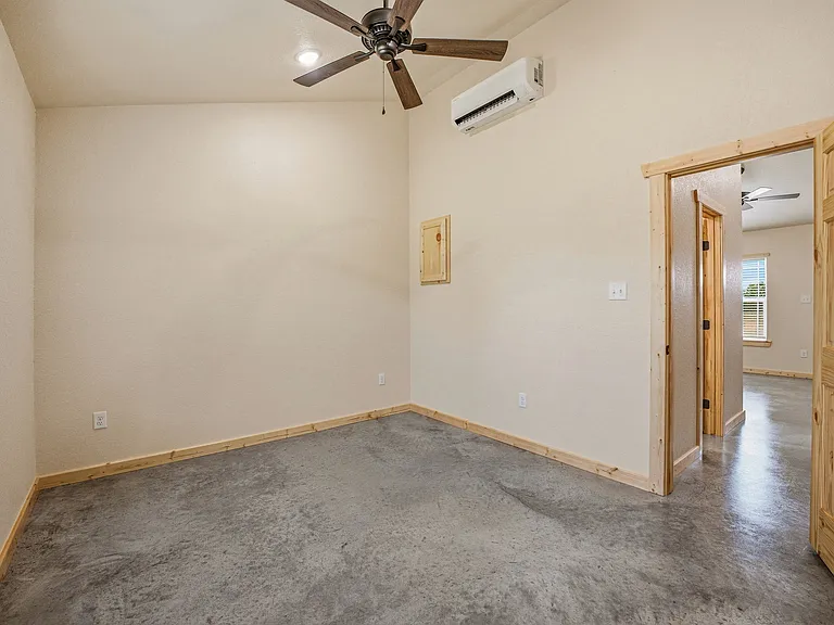 5415 County Road 456 — Photo 14