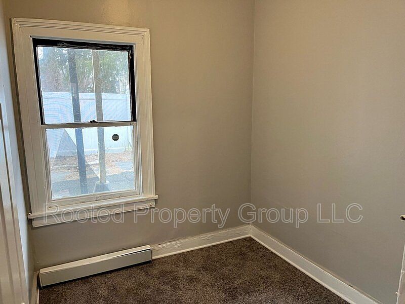 447 Madison St Troy NY Zillow