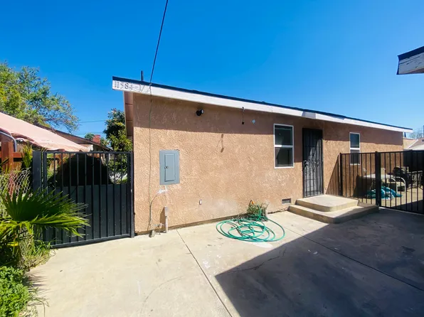 11584 1/2 Amboy Ave #1/2, San Fernando, CA 91340