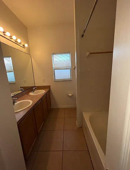 3705 Greencrest Ct — Photo 33
