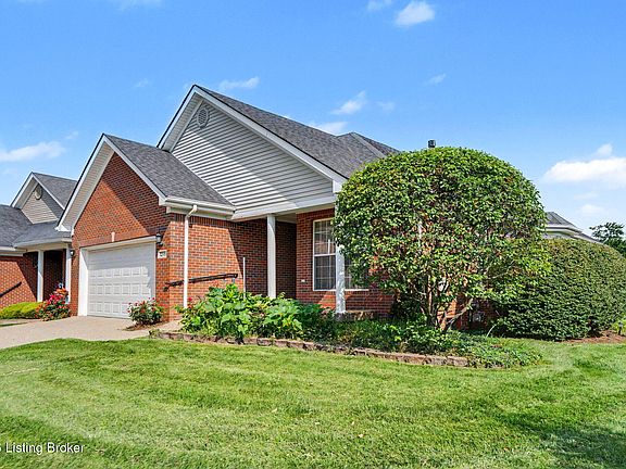 3rd image of 12146 Belmont Park Cir