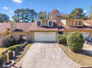 1609 Burnstone Dr, Stone Mountain, GA 30088