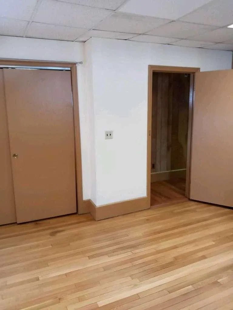 1 bed, 750 sqft, $2,100 — Photo 2