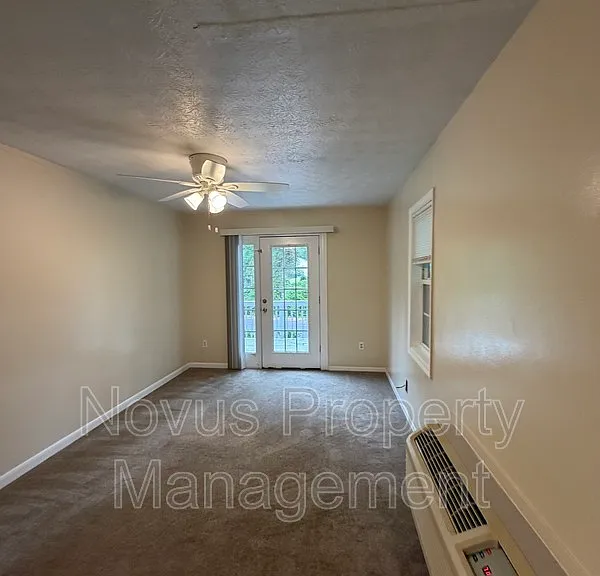 155 Bowen St #7 — Photo 11