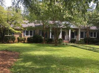 207 Loring Dr, Hartsville, SC 29550