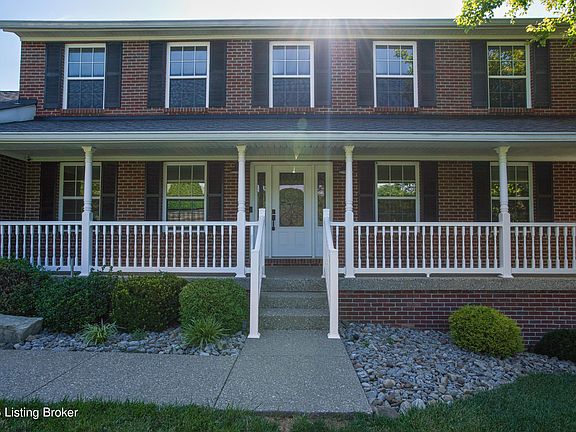 2nd image of 1004 Timberwood Ct